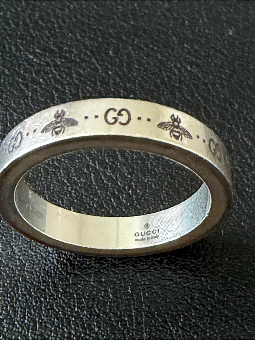 Gucci GG & Bee Engraved Sterling Silver Band Ring Size 21 (US 9.5)